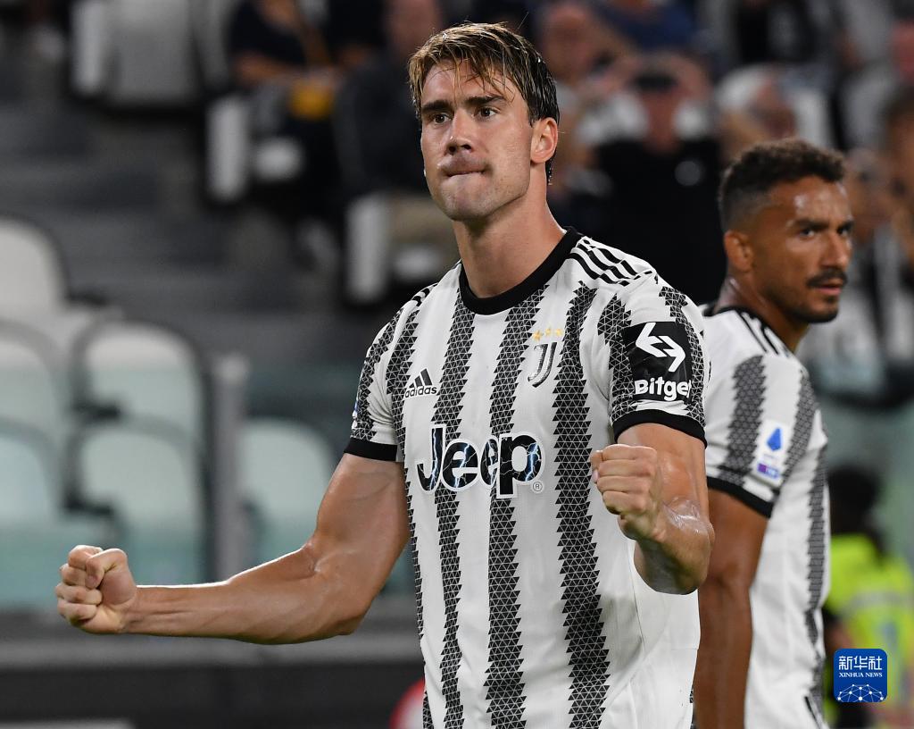 乌迪内斯总监：扎尼奥洛非常努力，下一次意大利队应该征召他（乌迪内斯高层：扎尼奥洛拼劲十足，下一期意大利队应让他入选）