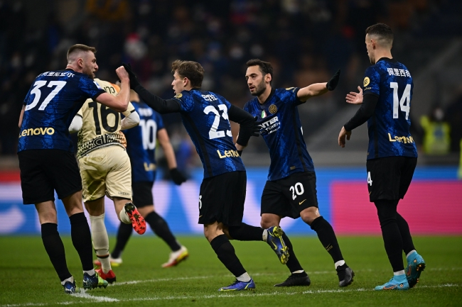 CBA又一顶级球队出现！3场比赛赢对手90分，真的太强了（CBA强队再添一员：三场净胜90分，统治力爆棚）