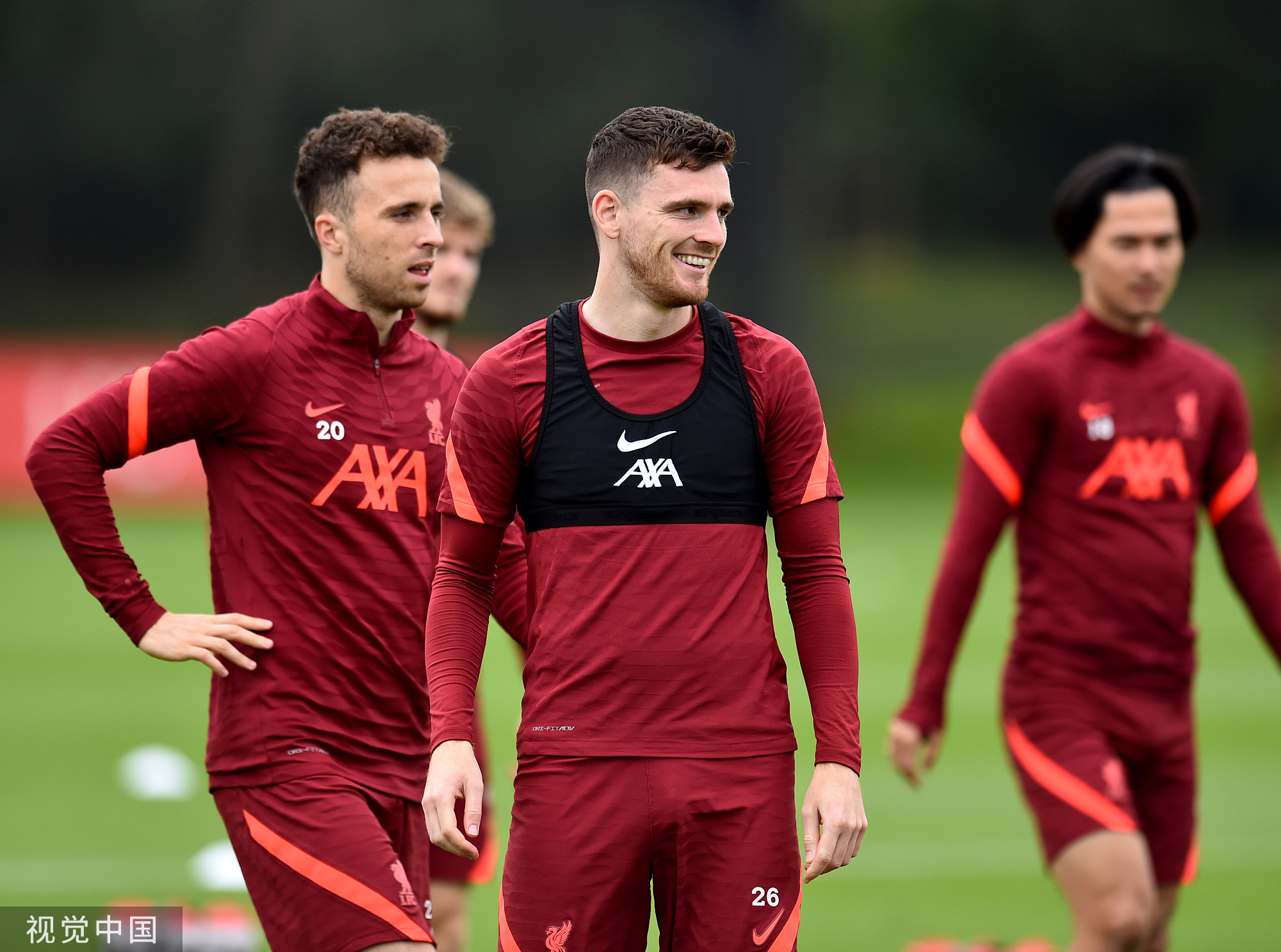 西媒：尤文、法兰克福以及斯图加特询价皇社中场苏契奇（西班牙媒体：尤文图斯、法兰克福与斯图加特已向皇社中场苏契奇打听转会身价）