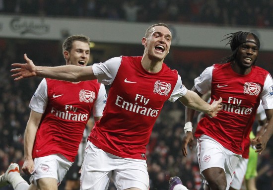 2025年铜梁龙主场场均观众超1.5万人，间接拉动消费约11亿元（2025年铜梁龙主场均观众逾1.5万，带动约11亿元消费）