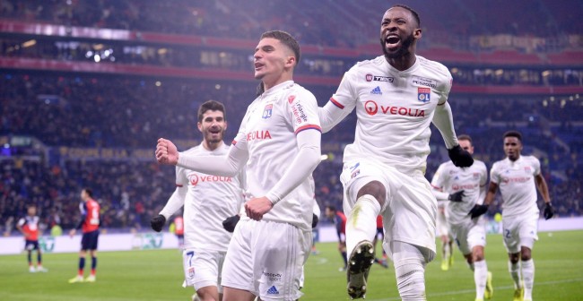 库珀·弗拉格进攻不稳定，投篮准度不足，体能和三分球需提升。（库珀·弗拉格攻端起伏大，投射稳定性欠佳，体能与三分仍需加强）