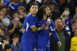 国王杯战报：里克尔梅帽子戏法，贝蒂斯4-1托伦CF（国王杯：里克尔梅戴帽，贝蒂斯4-1击退托伦CF）