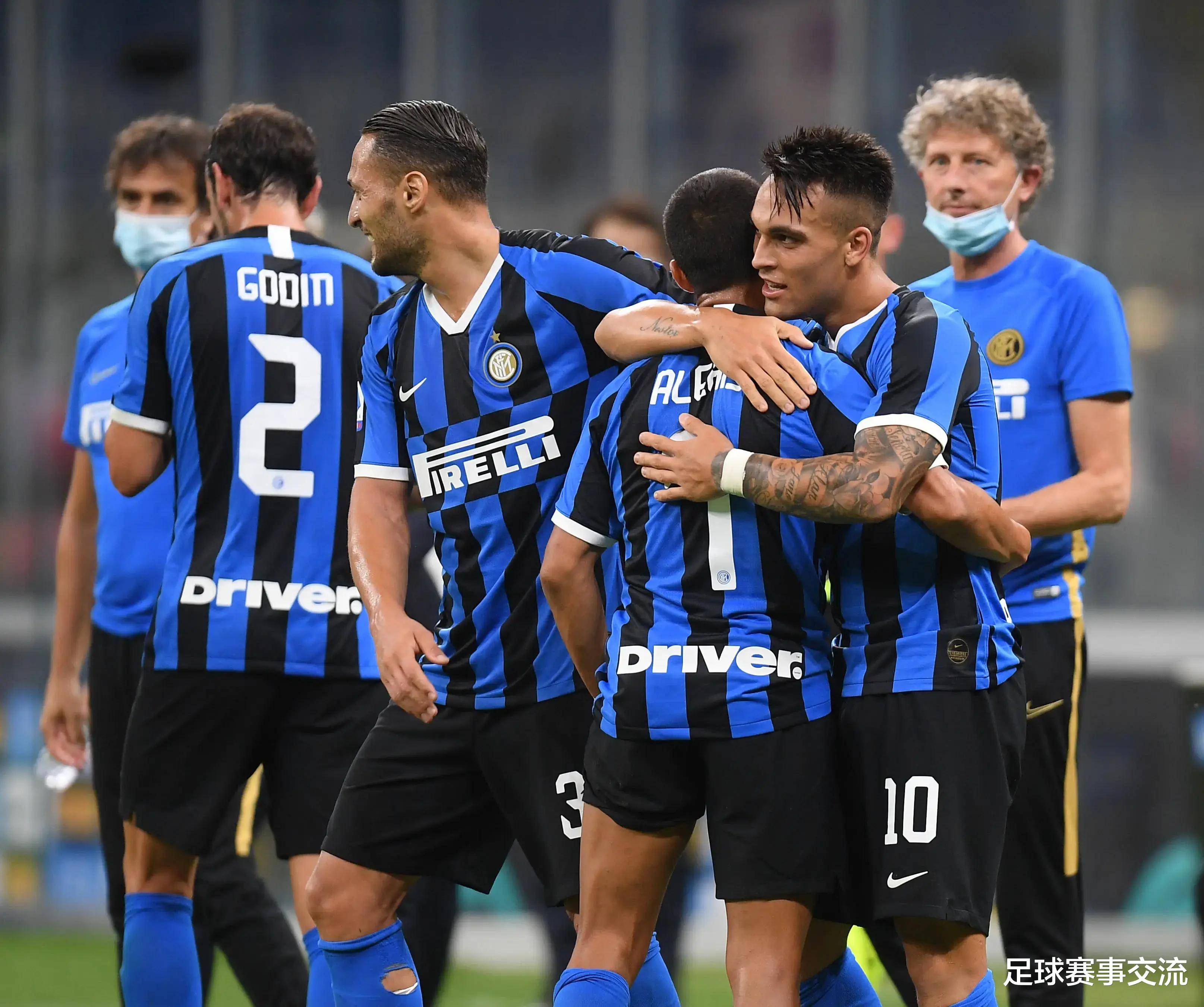 媒体：巴黎球员维蒂尼亚当选葡萄牙本年度最佳球员（媒体：巴黎中场维蒂尼亚荣膺葡萄牙年度最佳球员）