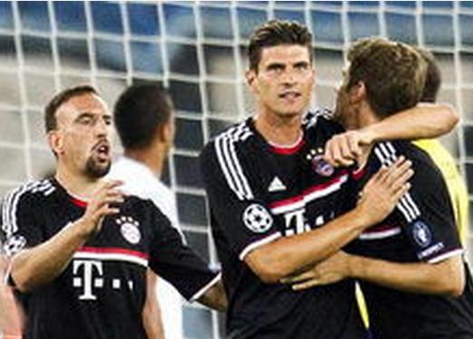 英超战报：利物浦2-1战胜曼联,（英超快讯：利物浦2-1击败曼联）