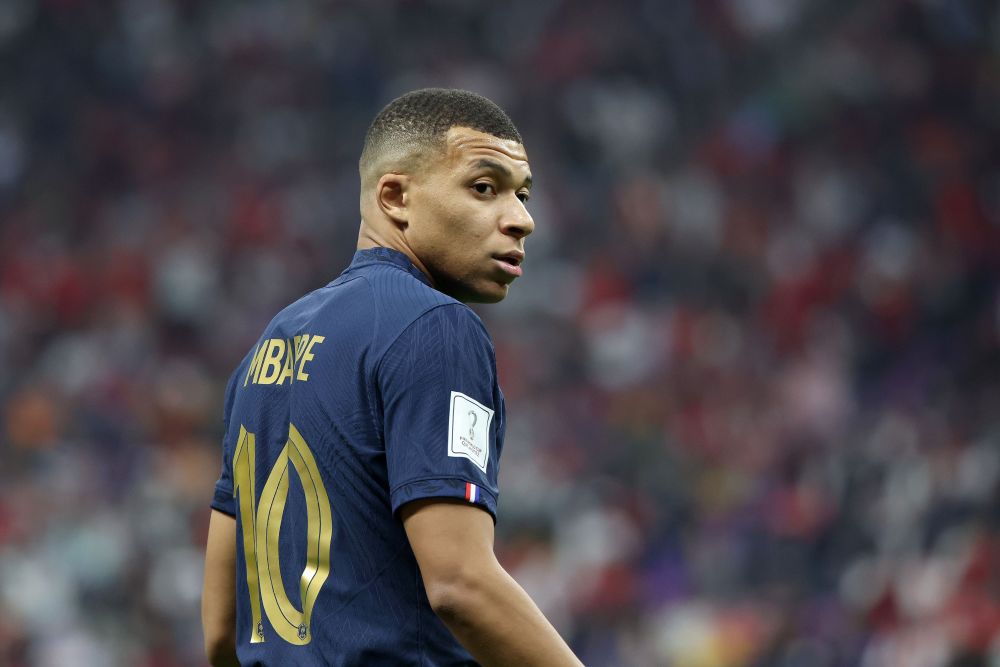 杜篮特连续得分，全队士气高涨（杜兰特连连取分，全队士气飙升）